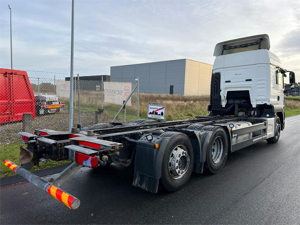 MAN TGS 26-440 6x2-4 LL - Грузовик-контейнеровоз/ Сменный кузов: фото 4 MAN TGS 26-440 6x2-4 LL - Грузовик-контейнеровоз/ Сменный кузов: фото 4