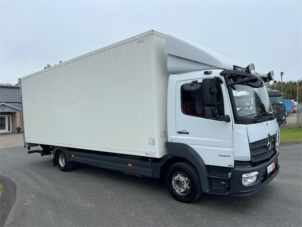 Mercedes-Benz Atego 1224 LnR - Грузовик с закрытым кузовом: фото 4 Mercedes-Benz Atego 1224 LnR - Грузовик с закрытым кузовом: фото 4
