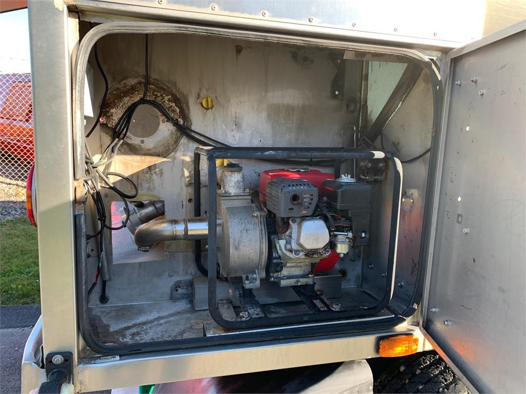Полуприцеп-цистерна SVF 20000 ltr isoleret rustfri mælketank: фото 17 Полуприцеп-цистерна SVF 20000 ltr isoleret rustfri mælketank: фото 17