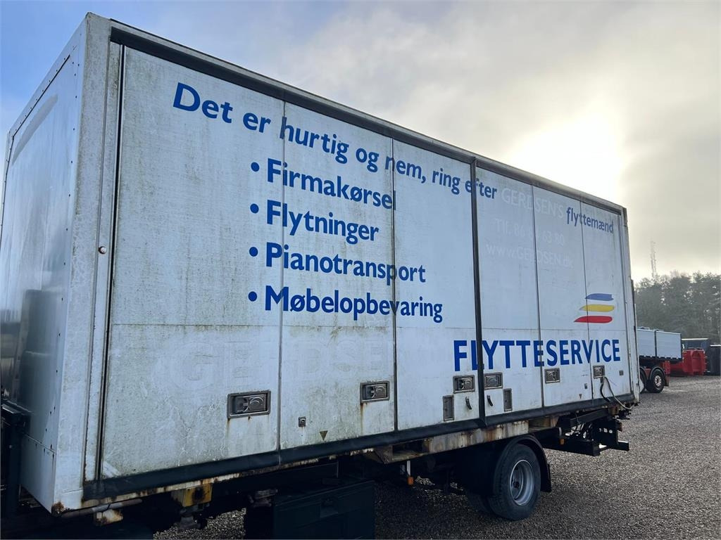 Schmitz 7450 - foldedørskasse - Полуприцеп-фургон: фото 1 Schmitz 7450 - foldedørskasse - Полуприцеп-фургон: фото 1