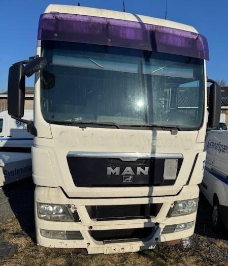 MAN TGX 18-440 4x2 LLS-U mega - Тягач: фото 1 MAN TGX 18-440 4x2 LLS-U mega - Тягач: фото 1