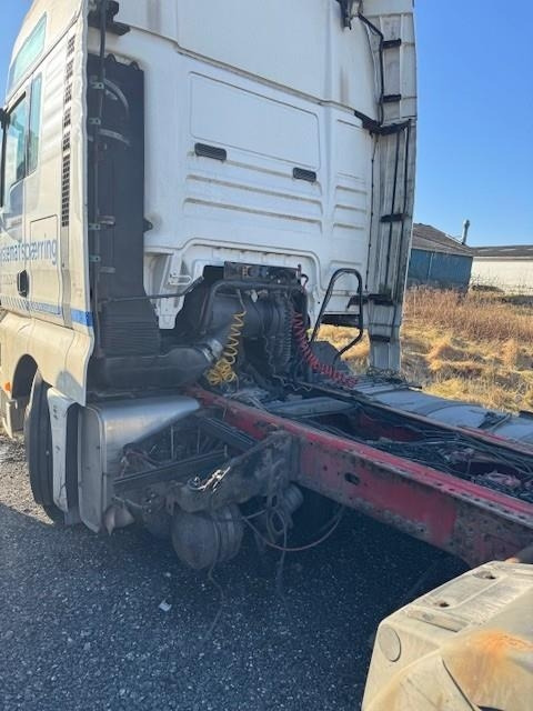 MAN TGX 18-440 4x2 LLS-U mega - Тягач: фото 3 MAN TGX 18-440 4x2 LLS-U mega - Тягач: фото 3