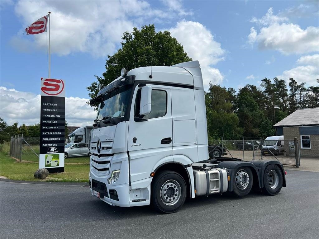 Mercedes-Benz Actros 2548 LS - Тягач: фото 1 Mercedes-Benz Actros 2548 LS - Тягач: фото 1