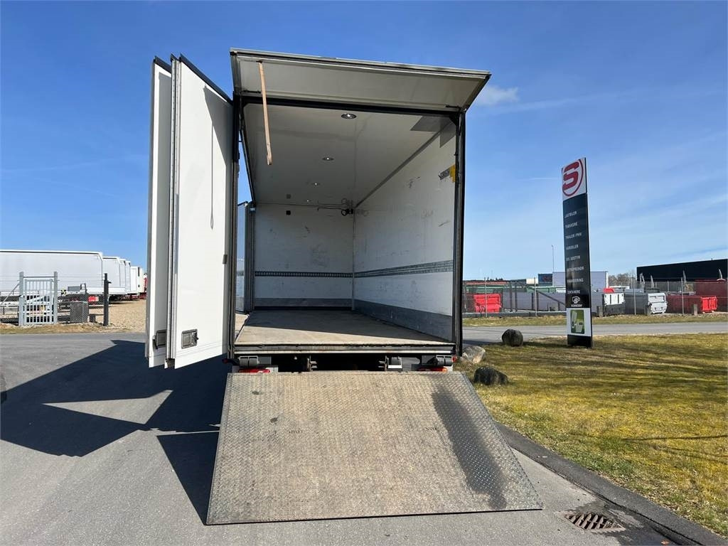 Volvo FL 16 ton 250HK - Грузовик с закрытым кузовом: фото 2 Volvo FL 16 ton 250HK - Грузовик с закрытым кузовом: фото 2