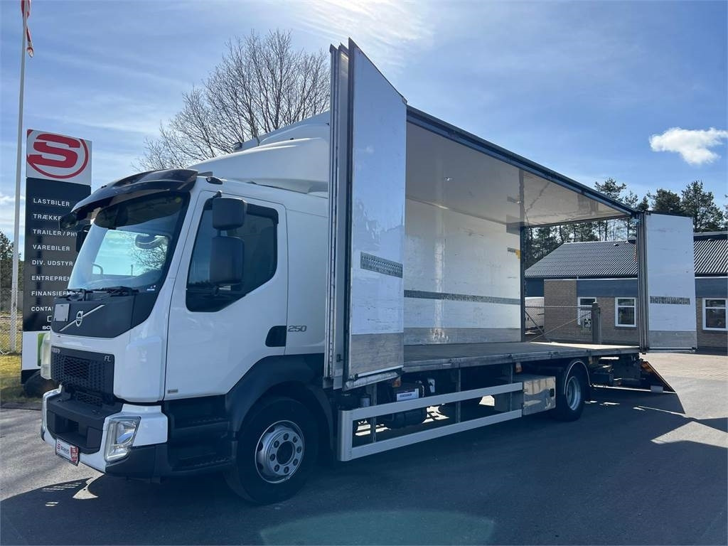 Volvo FL 16 ton 250HK - Грузовик с закрытым кузовом: фото 1 Volvo FL 16 ton 250HK - Грузовик с закрытым кузовом: фото 1