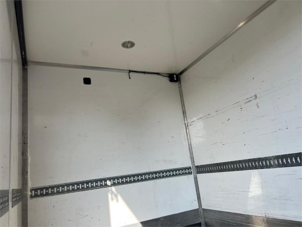 Volvo FL 16 ton 250HK  - Грузовик с закрытым кузовом: фото 5 Volvo FL 16 ton 250HK  - Грузовик с закрытым кузовом: фото 5