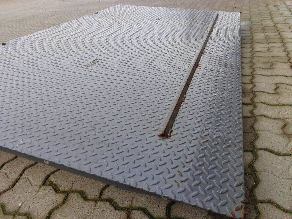 Zepro Z150-135MA liftplade - Гидроборт: фото 2 Zepro Z150-135MA liftplade - Гидроборт: фото 2