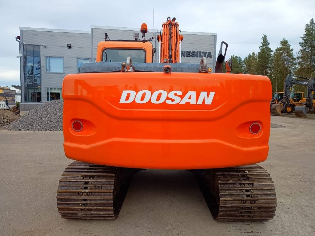 Doosan DX140LC KALLISTAJA+PYÖRITTÄJÄ - Гусеничный экскаватор: фото 4 Doosan DX140LC KALLISTAJA+PYÖRITTÄJÄ - Гусеничный экскаватор: фото 4
