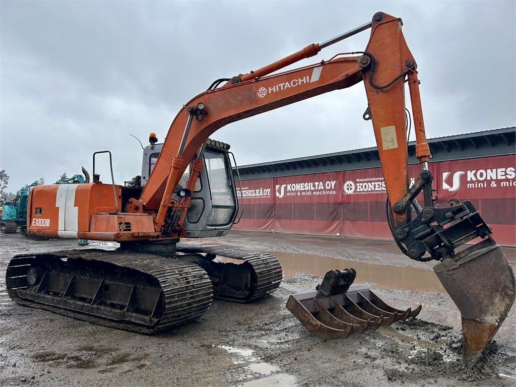 Hitachi MYYTY!!SOLD! EX100M-2 - Гусеничный экскаватор: фото 3 Hitachi MYYTY!!SOLD! EX100M-2 - Гусеничный экскаватор: фото 3