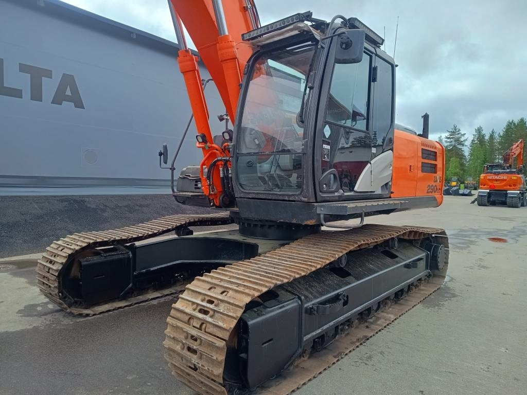 Гусеничный экскаватор Hitachi MYYTY! SOLD! ZX290LC-5 HUIPPUVARUSTEET: фото 11 Гусеничный экскаватор Hitachi MYYTY! SOLD! ZX290LC-5 HUIPPUVARUSTEET: фото 11