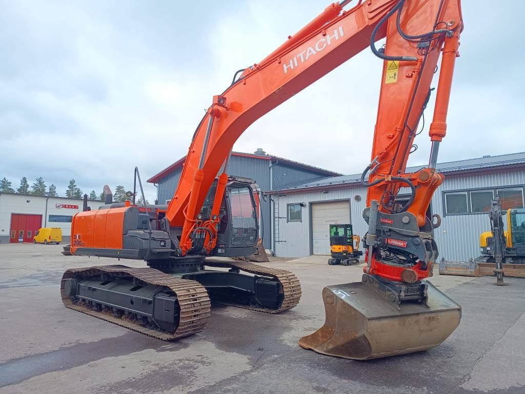Гусеничный экскаватор Hitachi MYYTY! SOLD! ZX290LC-5 HUIPPUVARUSTEET: фото 8 Гусеничный экскаватор Hitachi MYYTY! SOLD! ZX290LC-5 HUIPPUVARUSTEET: фото 8