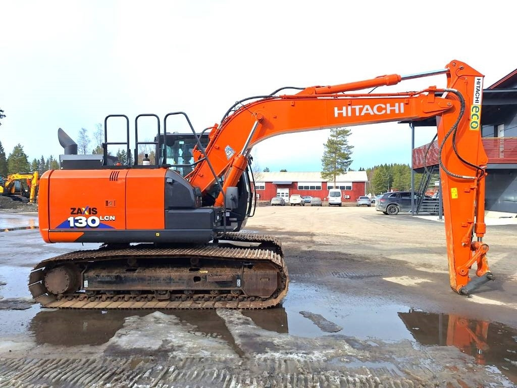 Hitachi ZX130LCN-6 - Гусеничный экскаватор: фото 5 Hitachi ZX130LCN-6 - Гусеничный экскаватор: фото 5