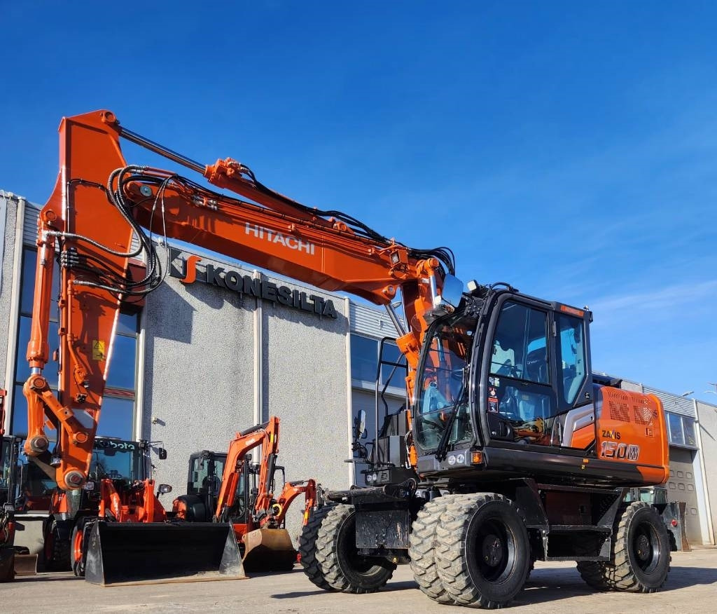 Hitachi ZX150W-7 STAGE 5 - Колёсный экскаватор: фото 1 Hitachi ZX150W-7 STAGE 5 - Колёсный экскаватор: фото 1