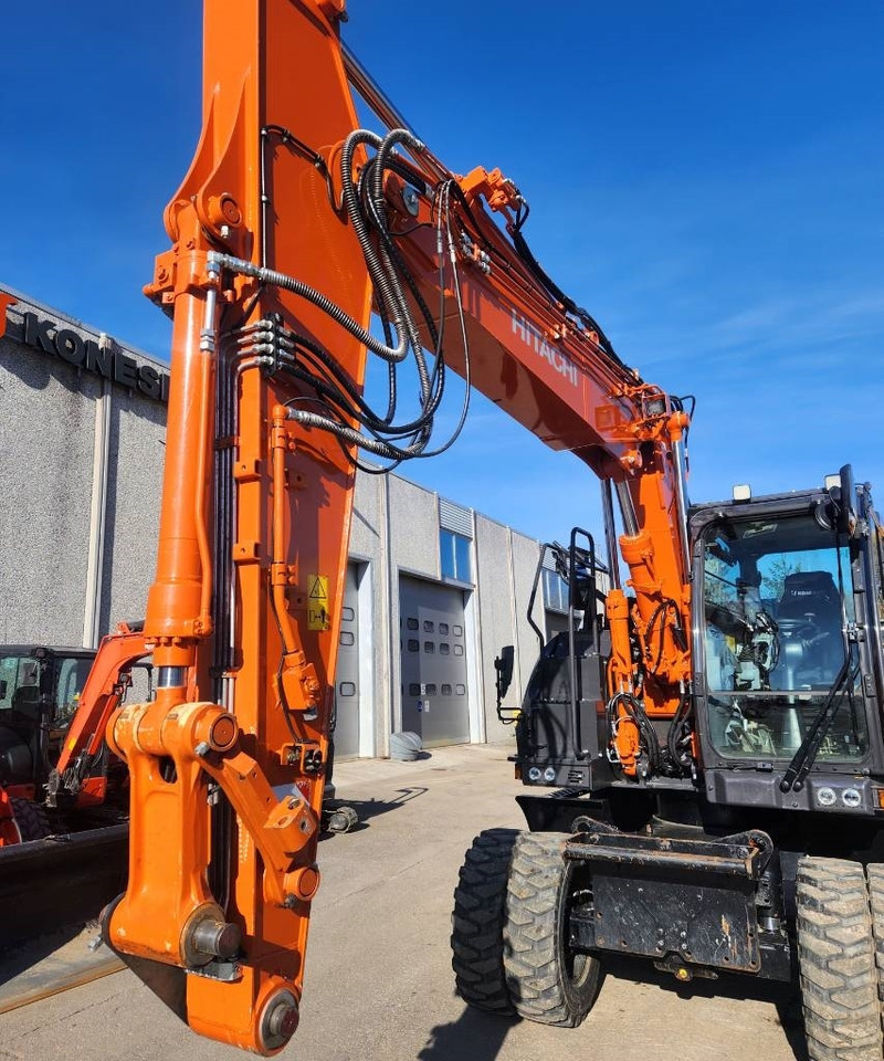 Hitachi ZX150W-7 STAGE 5 - Колёсный экскаватор: фото 3 Hitachi ZX150W-7 STAGE 5 - Колёсный экскаватор: фото 3