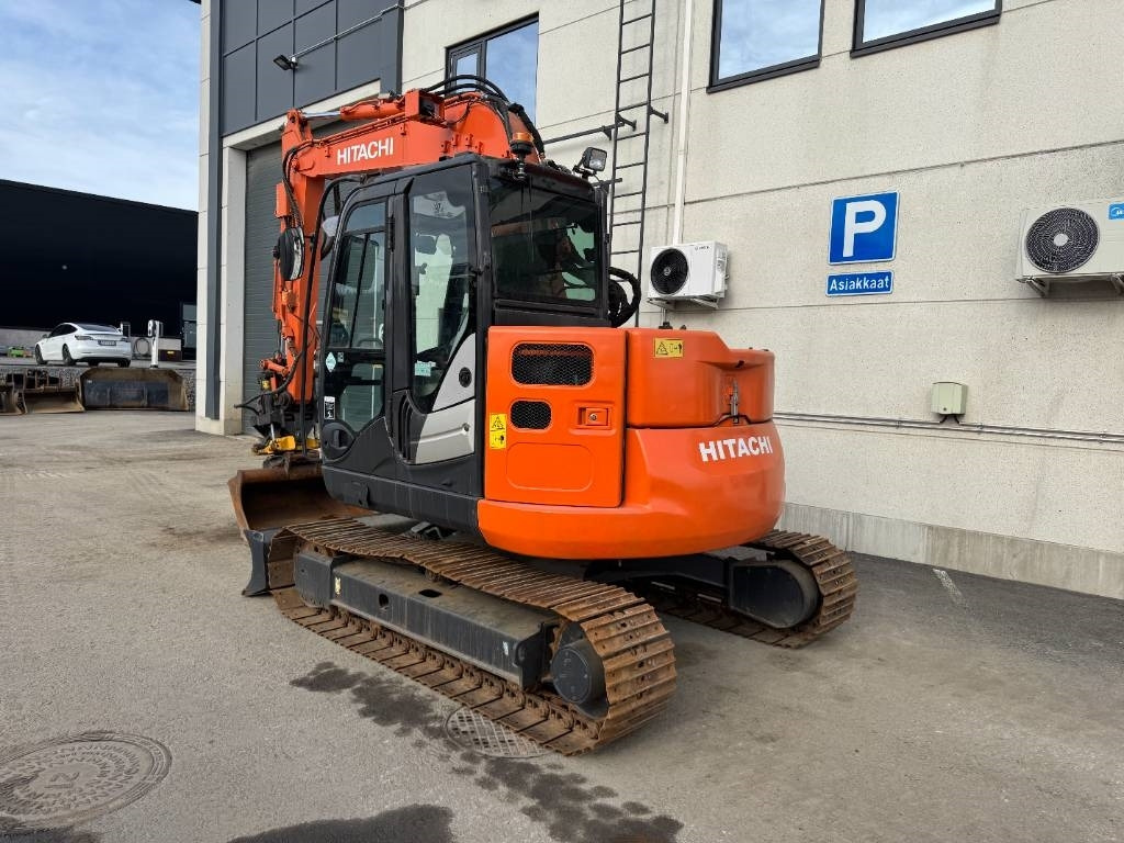 Hitachi ZX85US-5 Pyörittäjä, 3-Kauhaa - Мини-экскаватор: фото 2 Hitachi ZX85US-5 Pyörittäjä, 3-Kauhaa - Мини-экскаватор: фото 2