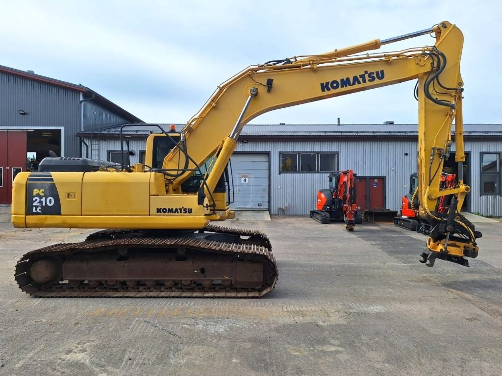 Komatsu MYYTY! SOLD! PC210LC-8 PYÖRITTÄJÄLLÄ - Гусеничный экскаватор: фото 5 Komatsu MYYTY! SOLD! PC210LC-8 PYÖRITTÄJÄLLÄ - Гусеничный экскаватор: фото 5