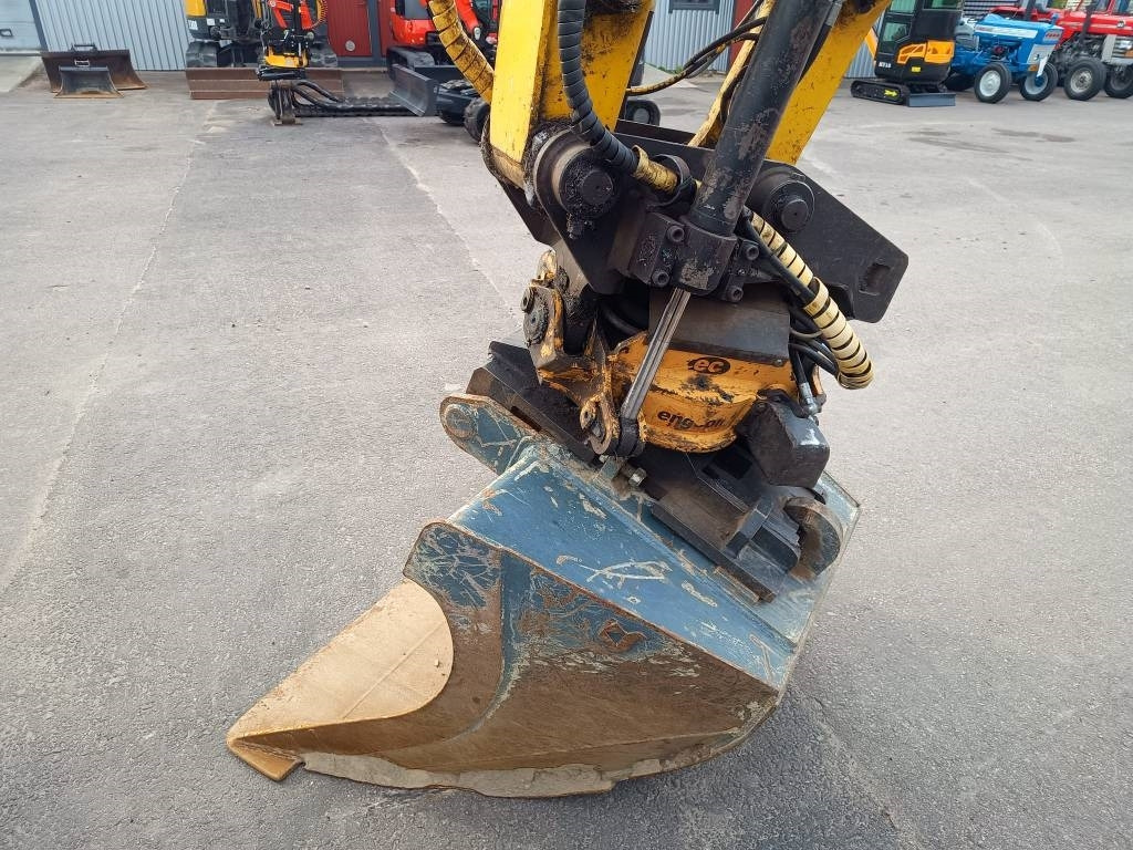 Колёсный экскаватор Komatsu MYYTY! SOLD! PW140-7 PYÖRITTÄJÄLLÄ: фото 13