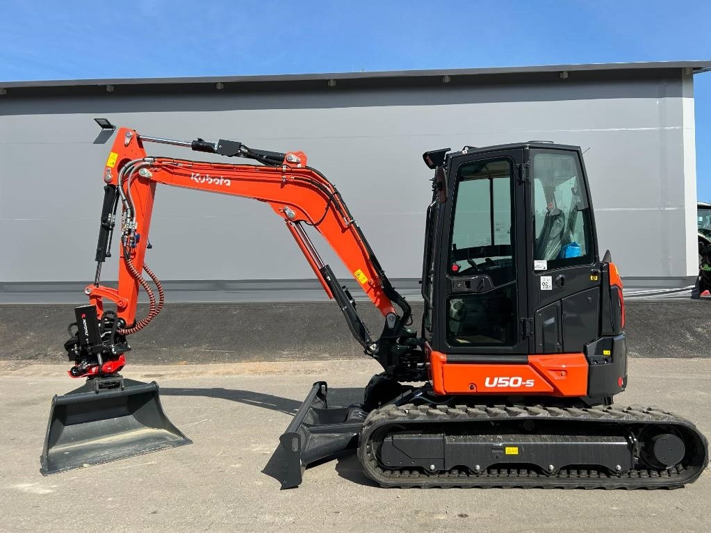 Kubota U50-5 DEMO PYÖRITTÄJÄLLÄ - Мини-экскаватор: фото 1 Kubota U50-5 DEMO PYÖRITTÄJÄLLÄ - Мини-экскаватор: фото 1
