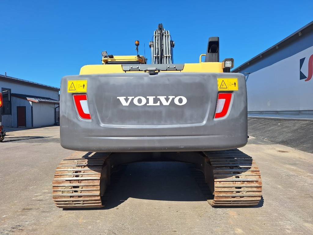 Volvo EC220DL PYÖRITTÄJÄLLÄ  - Гусеничный экскаватор: фото 3 Volvo EC220DL PYÖRITTÄJÄLLÄ  - Гусеничный экскаватор: фото 3