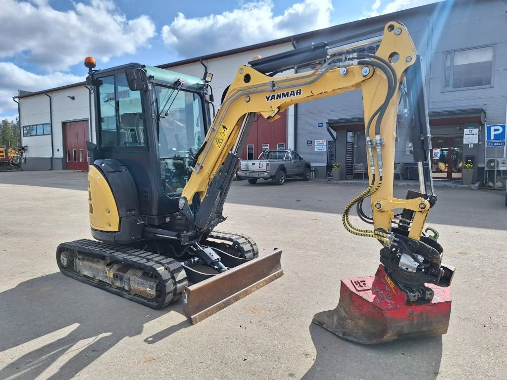 Yanmar ViO33-U PYÖRITTÄJÄLLÄ - Мини-экскаватор: фото 5 Yanmar ViO33-U PYÖRITTÄJÄLLÄ - Мини-экскаватор: фото 5