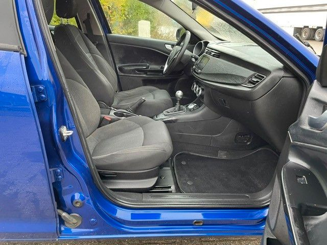 Универсал Alfa Romeo Giulietta Basis. Klima. Navi. Tempomat.: фото 18