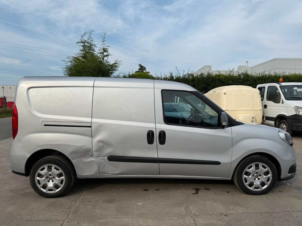 Fiat Doblo Maxi. 1.6 Klima. Navi. Tempomat - Легковой фургон: фото 5 Fiat Doblo Maxi. 1.6 Klima. Navi. Tempomat - Легковой фургон: фото 5