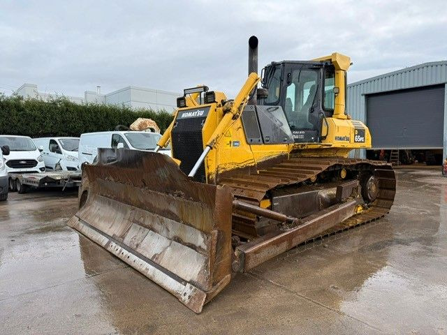 Komatsu D65PX-15. Fahrwerk 80%. Blatt 4.00m. ZSA. Klima. - Бульдозер: фото 3 Komatsu D65PX-15. Fahrwerk 80%. Blatt 4.00m. ZSA. Klima. - Бульдозер: фото 3