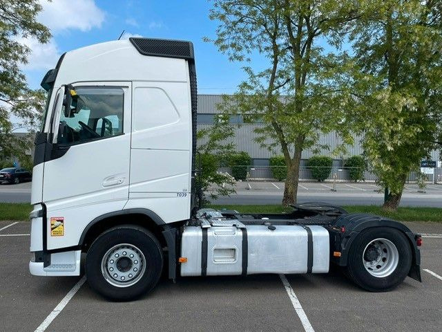Volvo FH460. Klimaautomatik. Retarder. - Тягач: фото 2 Volvo FH460. Klimaautomatik. Retarder. - Тягач: фото 2