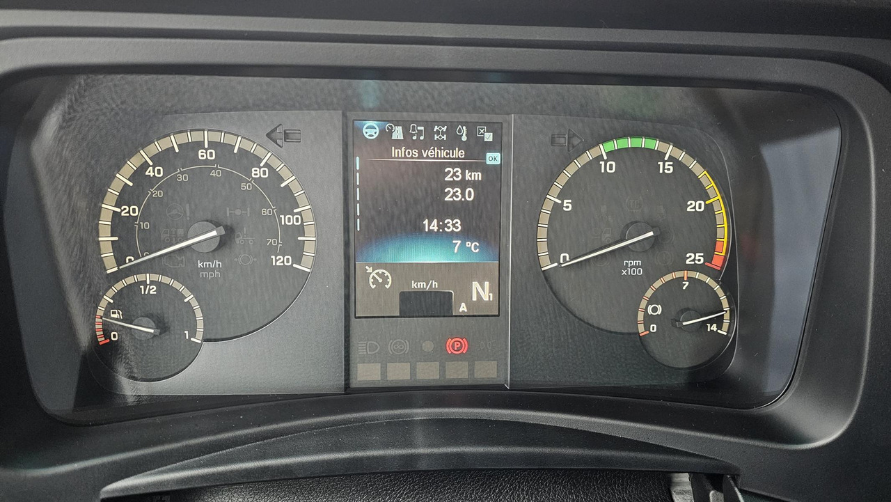 MERCEDES-BENZ Actros 3340 S 6x4 ADR Euro 3 Tractor Head в лизинг MERCEDES-BENZ Actros 3340 S 6x4 ADR Euro 3 Tractor Head: фото 16