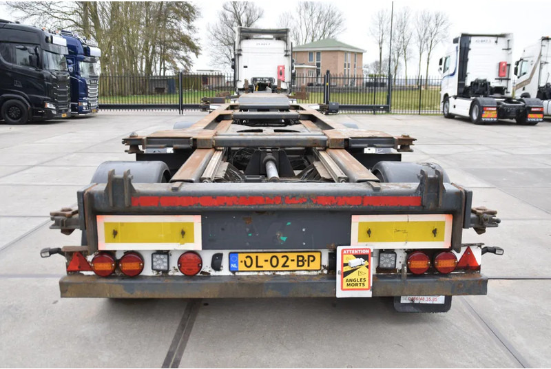 Renders ROC 16.30 - LIFT AXLE - BPW AXLES - DISC BRAKES - GOOD CONDITION - - Полуприцеп-контейнеровоз/ Сменный кузов: фото 3 Renders ROC 16.30 - LIFT AXLE - BPW AXLES - DISC BRAKES - GOOD CONDITION - - Полуприцеп-контейнеровоз/ Сменный кузов: фото 3