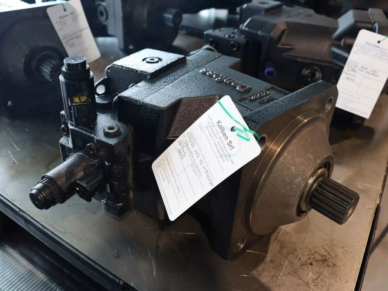 DANFOSS / SAUER H1B110-AK1-K1-NCRADNJNNA10NN027N25NNN - Гидравлический мотор для Строительной техники: фото 1 DANFOSS / SAUER H1B110-AK1-K1-NCRADNJNNA10NN027N25NNN - Гидравлический мотор для Строительной техники: фото 1