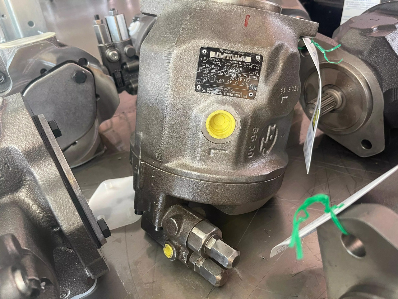 REXROTH A10VO45DFR1/31R-VC61N00 - Гидравлический насос для Строительной техники: фото 1 REXROTH A10VO45DFR1/31R-VC61N00 - Гидравлический насос для Строительной техники: фото 1