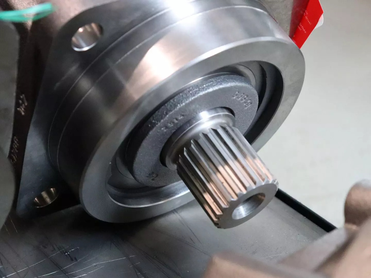 REXROTH A2FM107/61W-VAB020 - Гидравлический мотор для Строительной техники: фото 4 REXROTH A2FM107/61W-VAB020 - Гидравлический мотор для Строительной техники: фото 4