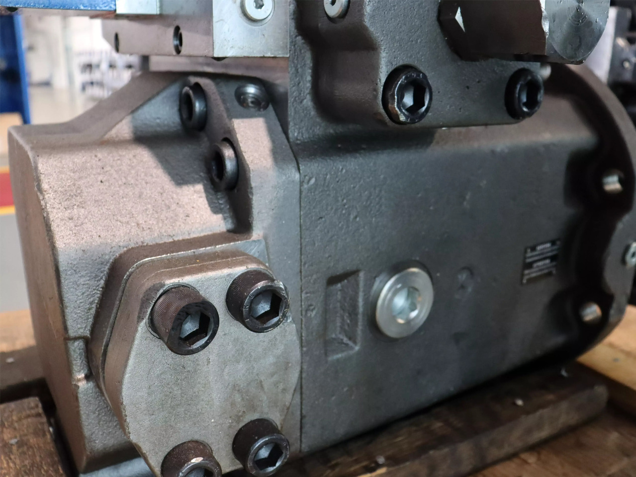 REXROTH AHA4VSO500E02/30R-PPH25N00 - Гидравлический насос для Строительной техники: фото 2 REXROTH AHA4VSO500E02/30R-PPH25N00 - Гидравлический насос для Строительной техники: фото 2
