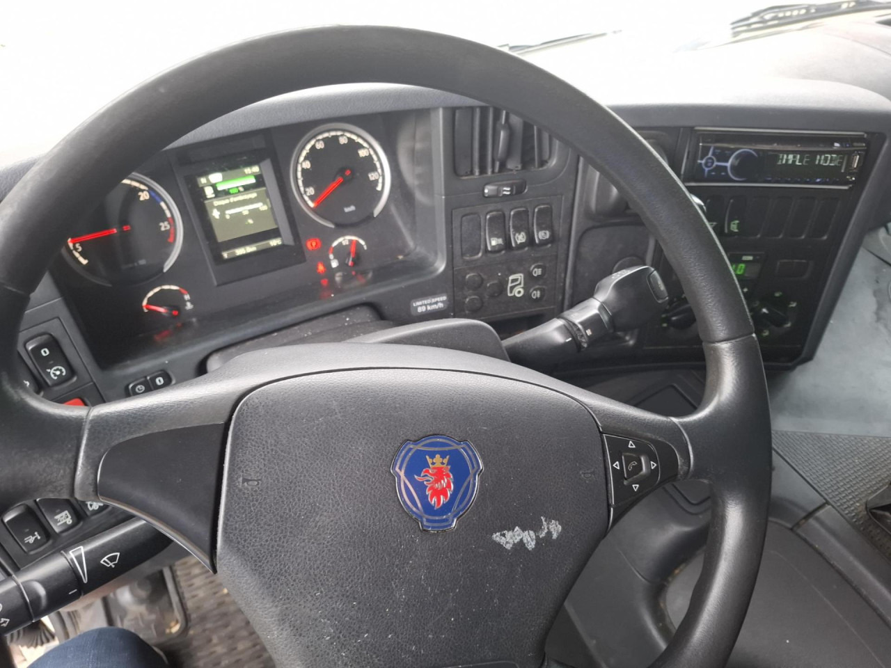 SCANIA P 250 DB4x2MLA - Грузовик-шасси: фото 4 SCANIA P 250 DB4x2MLA - Грузовик-шасси: фото 4