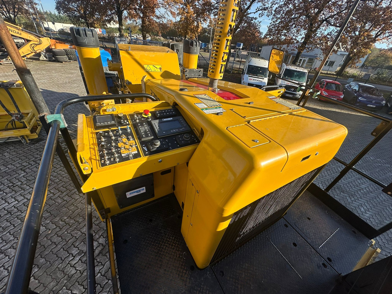 GOMACO 3300 - Бетоноукладчик: фото 5 GOMACO 3300 - Бетоноукладчик: фото 5