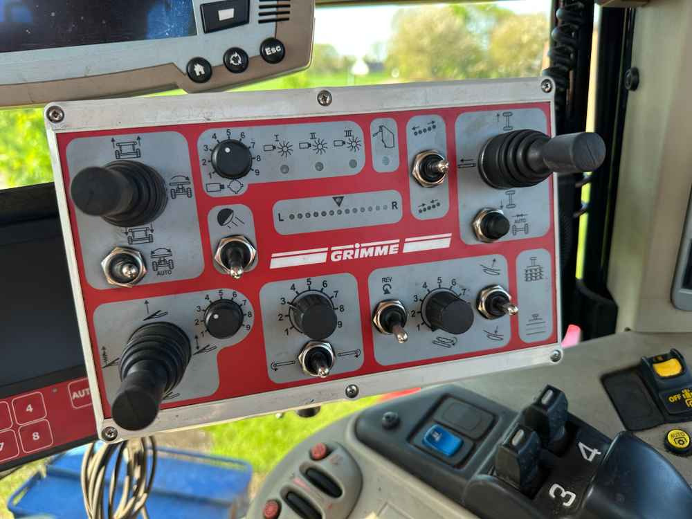 Grimme CS-150 CombiStar XL - Картофелеуборочный комбайн: фото 3 Grimme CS-150 CombiStar XL - Картофелеуборочный комбайн: фото 3