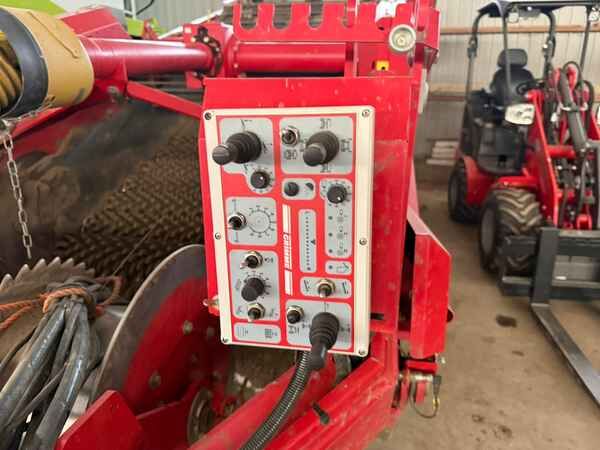 Grimme CS 150 RotaPower - Картофелеуборочный комбайн: фото 3 Grimme CS 150 RotaPower - Картофелеуборочный комбайн: фото 3
