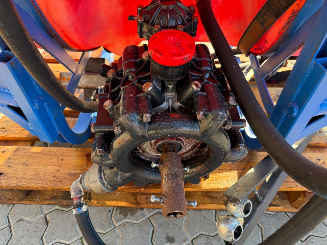 Kverneland UN-3300 - Комбайн: фото 2 Kverneland UN-3300 - Комбайн: фото 2