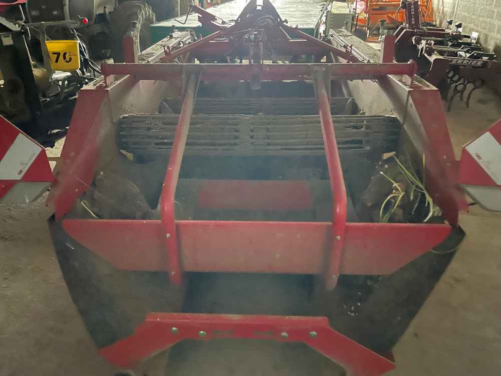 Grimme WV 165 - Уборочная машина для винограда: фото 4 Grimme WV 165 - Уборочная машина для винограда: фото 4