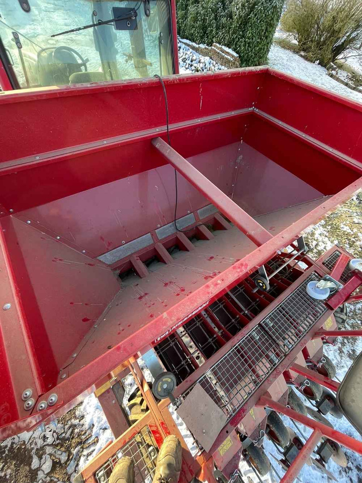 WIFO Planteuse Bulbille - Техника для обработки почвы: фото 3 WIFO Planteuse Bulbille - Техника для обработки почвы: фото 3