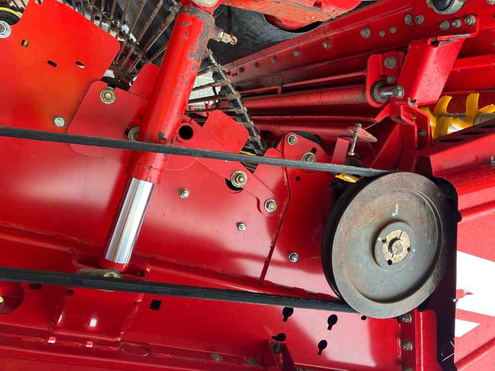 Grimme CS 150 - Картофелеуборочный комбайн: фото 5 Grimme CS 150 - Картофелеуборочный комбайн: фото 5