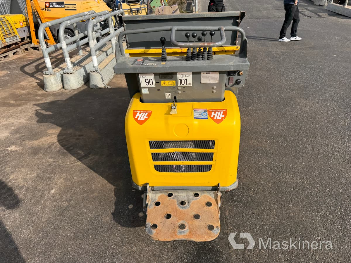 Гусеничный самосвал Banddumper Wacker Neuson DT08D: фото 6