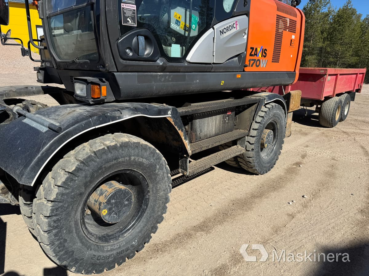 Гусеничный экскаватор Hitachi ZX170W-5B Hjulgrävare Hitachi ZX170W med vagn: фото 31