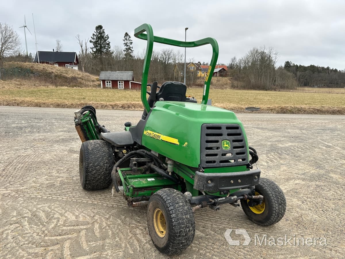 John Deere 7700 PC FM PrecisionCut Fairwayklippare - Газонокосилка: фото 4 John Deere 7700 PC FM PrecisionCut Fairwayklippare - Газонокосилка: фото 4