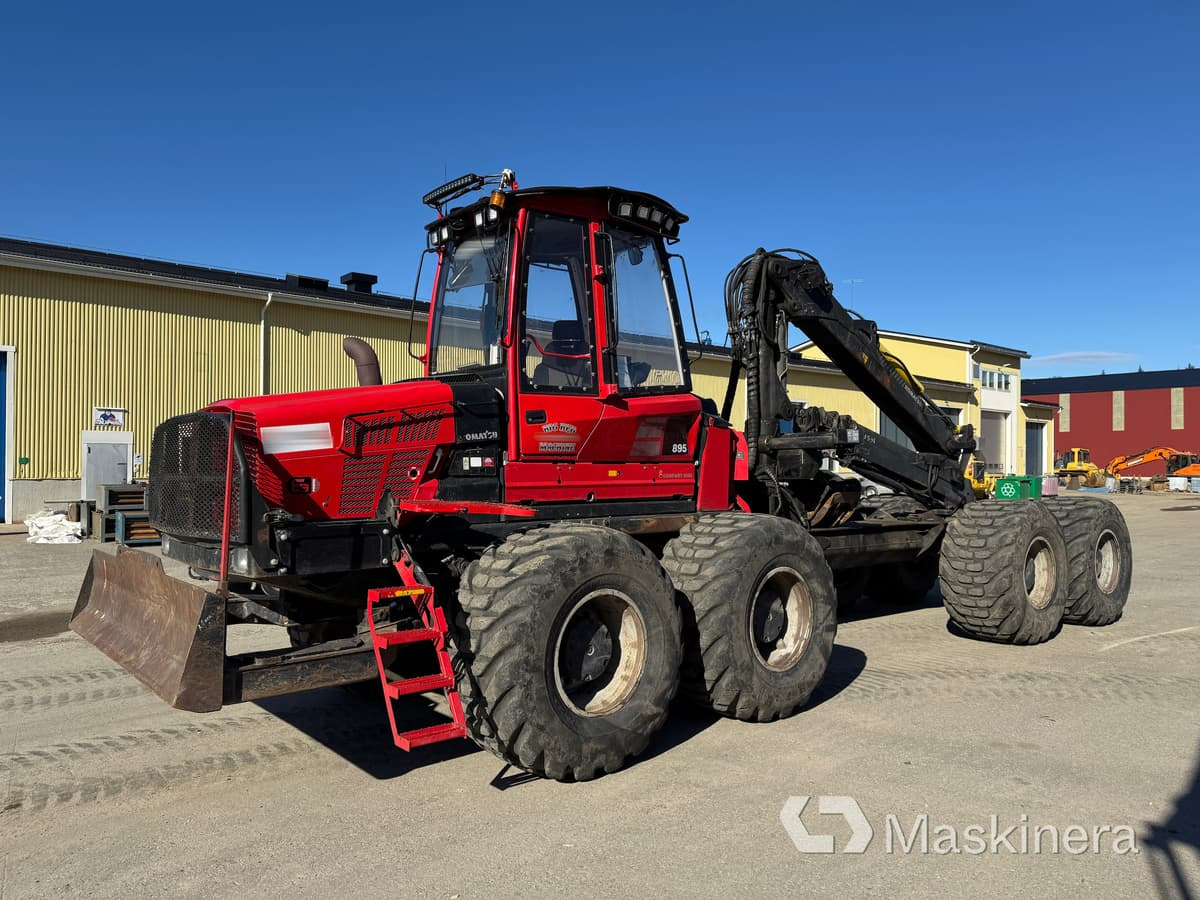 Komatsu 895 Forwarder Skotare Komatsu 895 - Форвардер: фото 1 Komatsu 895 Forwarder Skotare Komatsu 895 - Форвардер: фото 1