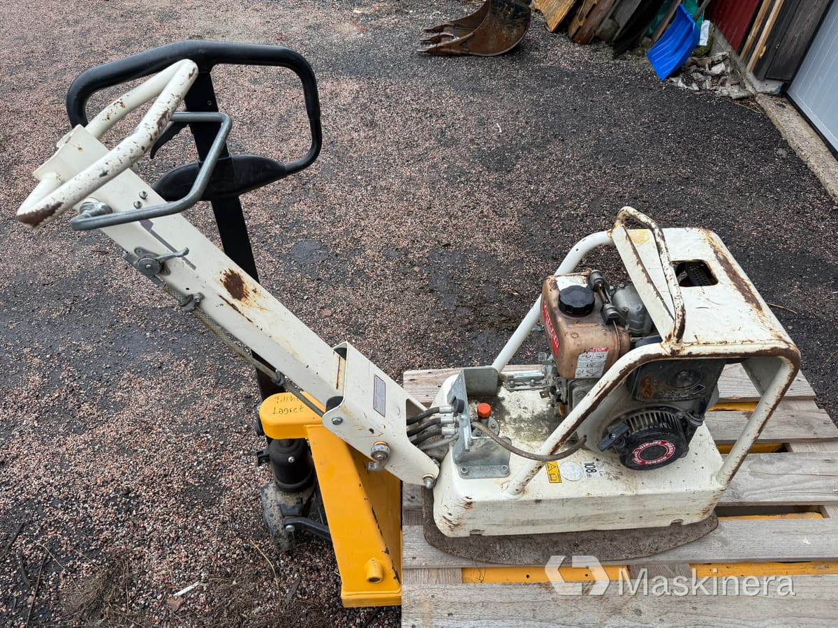 Markvibrator Swepac FB 145 - Виброплита: фото 1 Markvibrator Swepac FB 145 - Виброплита: фото 1