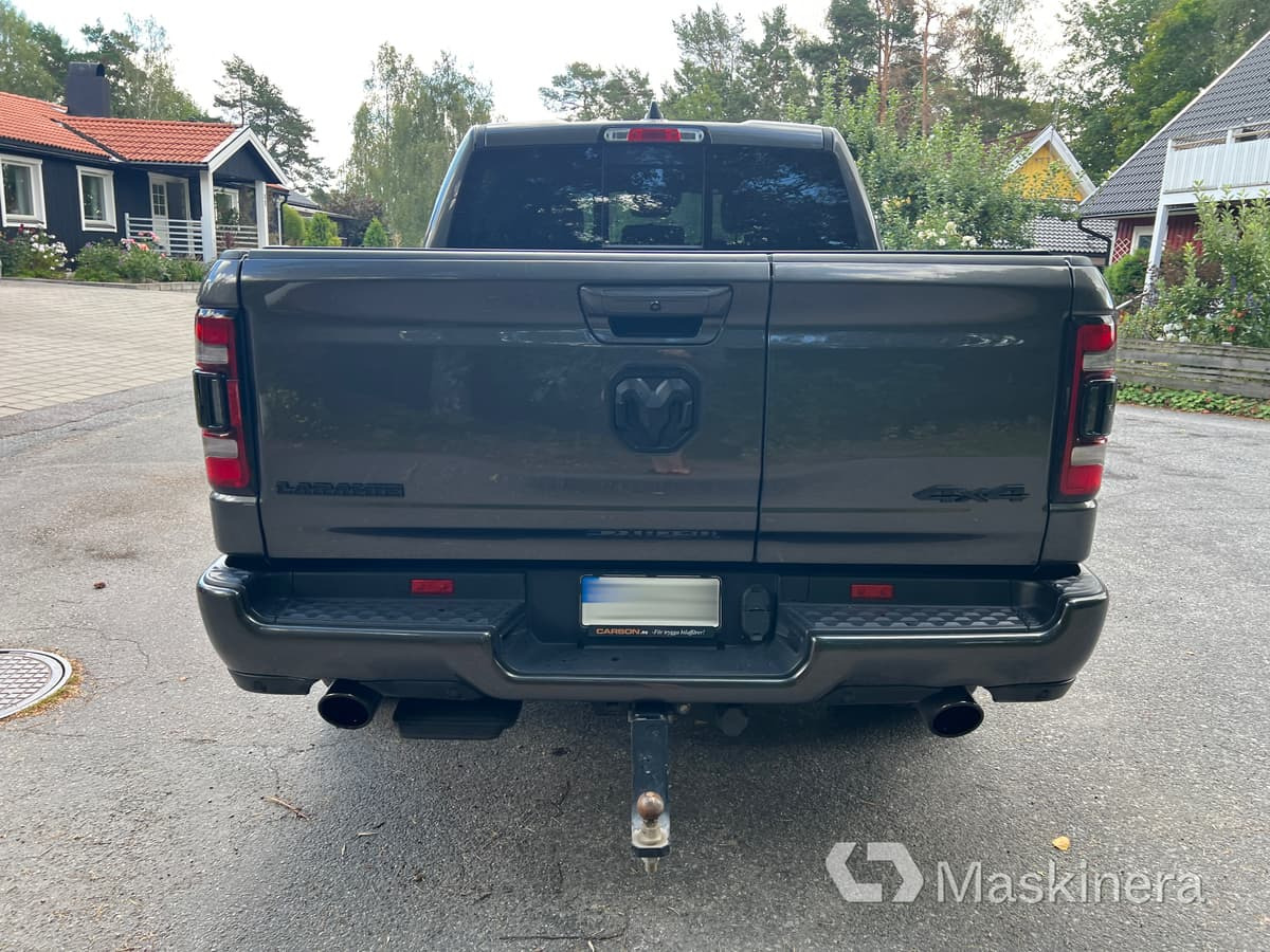 Pickup Dodge Ram 1500 - Цельнометаллический фургон: фото 4 Pickup Dodge Ram 1500 - Цельнометаллический фургон: фото 4