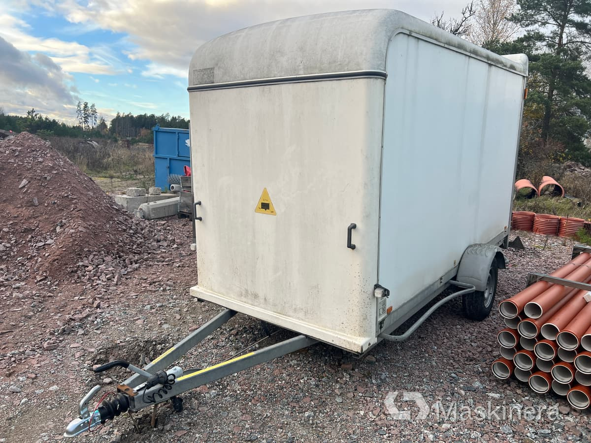 Skåpsläp Thule CER - Прицеп для легкового автомобиля: фото 1 Skåpsläp Thule CER - Прицеп для легкового автомобиля: фото 1