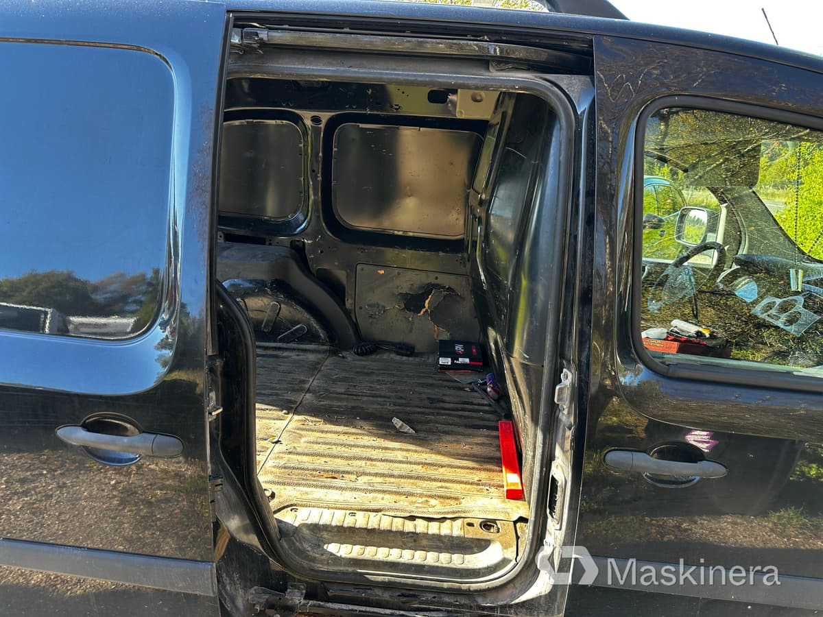 Легковой фургон Skåpbil Renault Kangoo: фото 10 Легковой фургон Skåpbil Renault Kangoo: фото 10